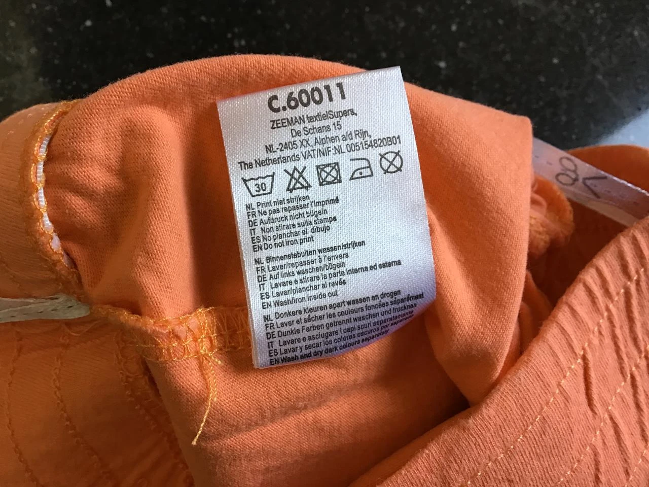 mt 74 orange shorts – photo 3
